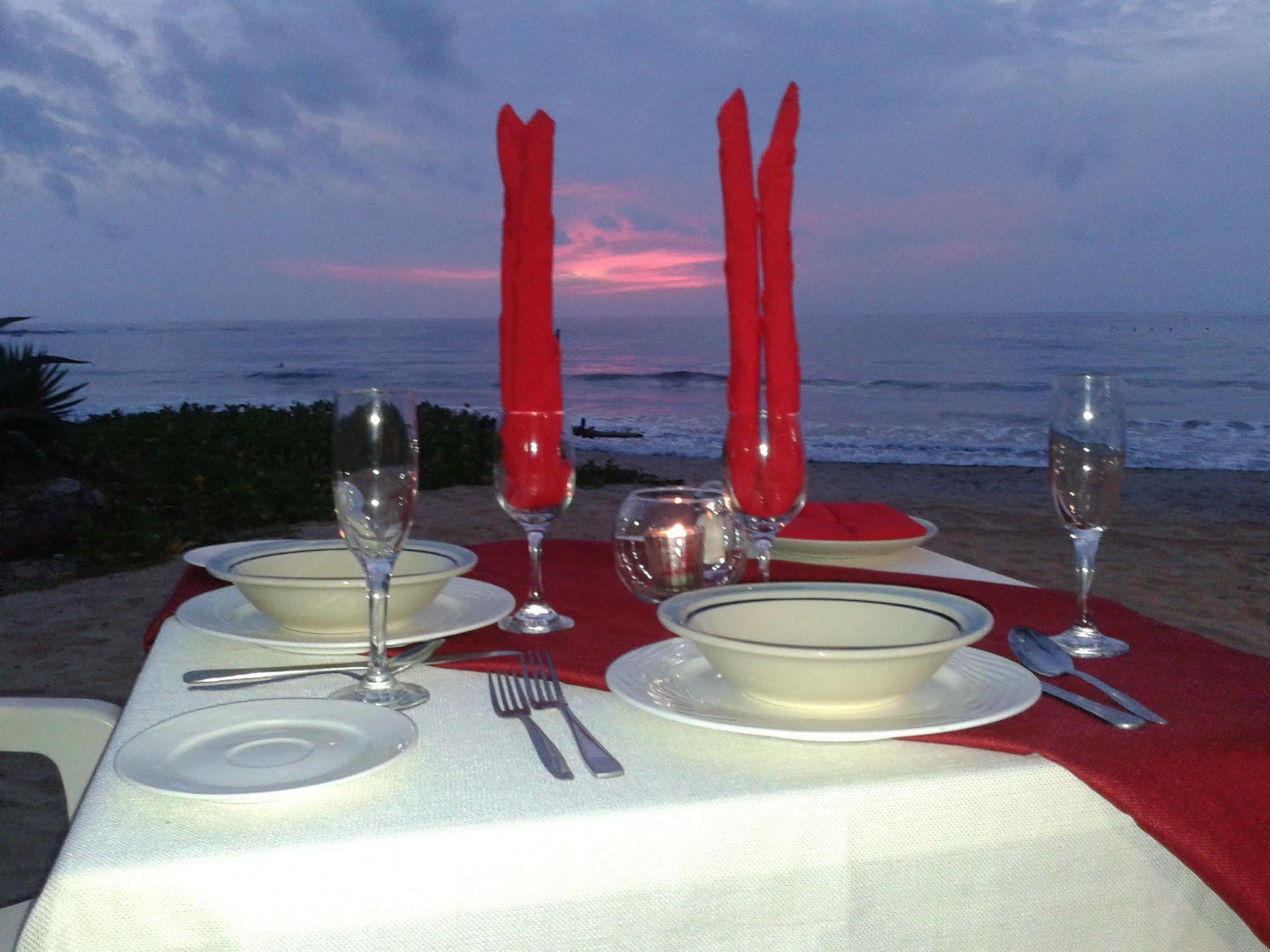 Tronco Bay Inn Resort Troncones Exterior photo