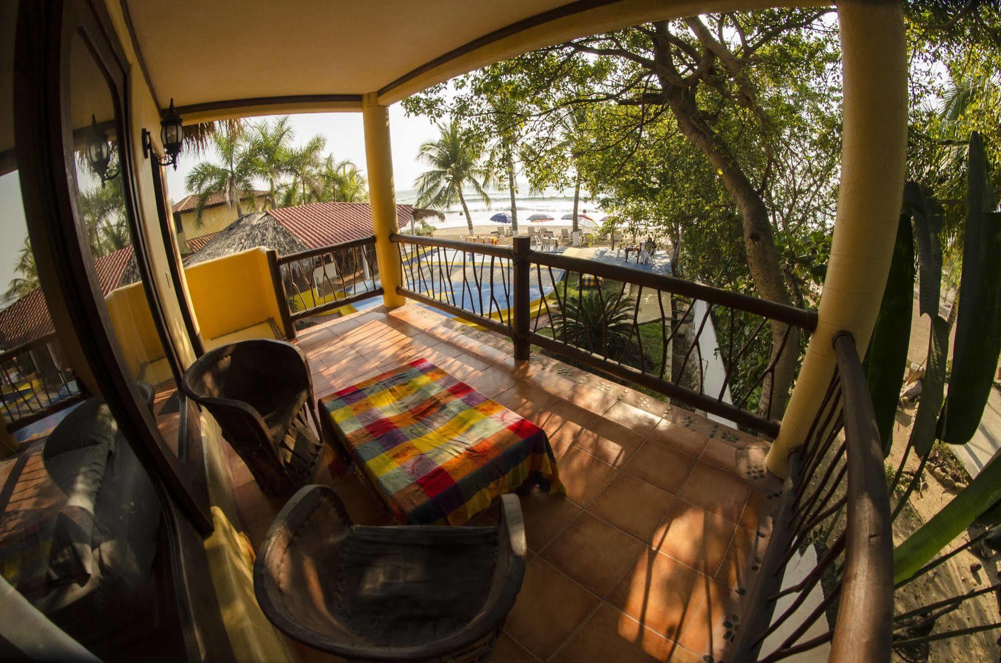 Tronco Bay Inn Resort Troncones Exterior photo