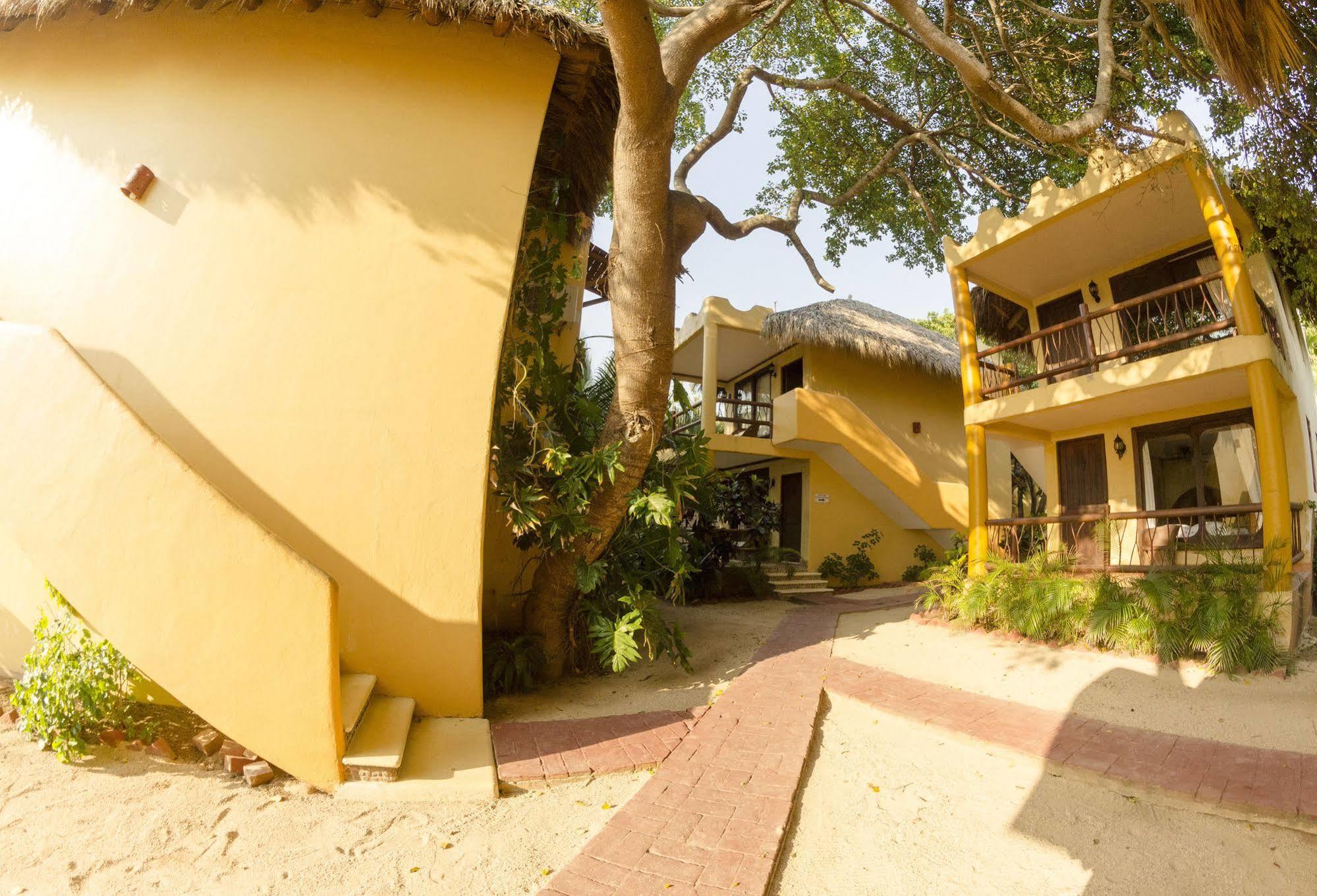 Tronco Bay Inn Resort Troncones Exterior photo